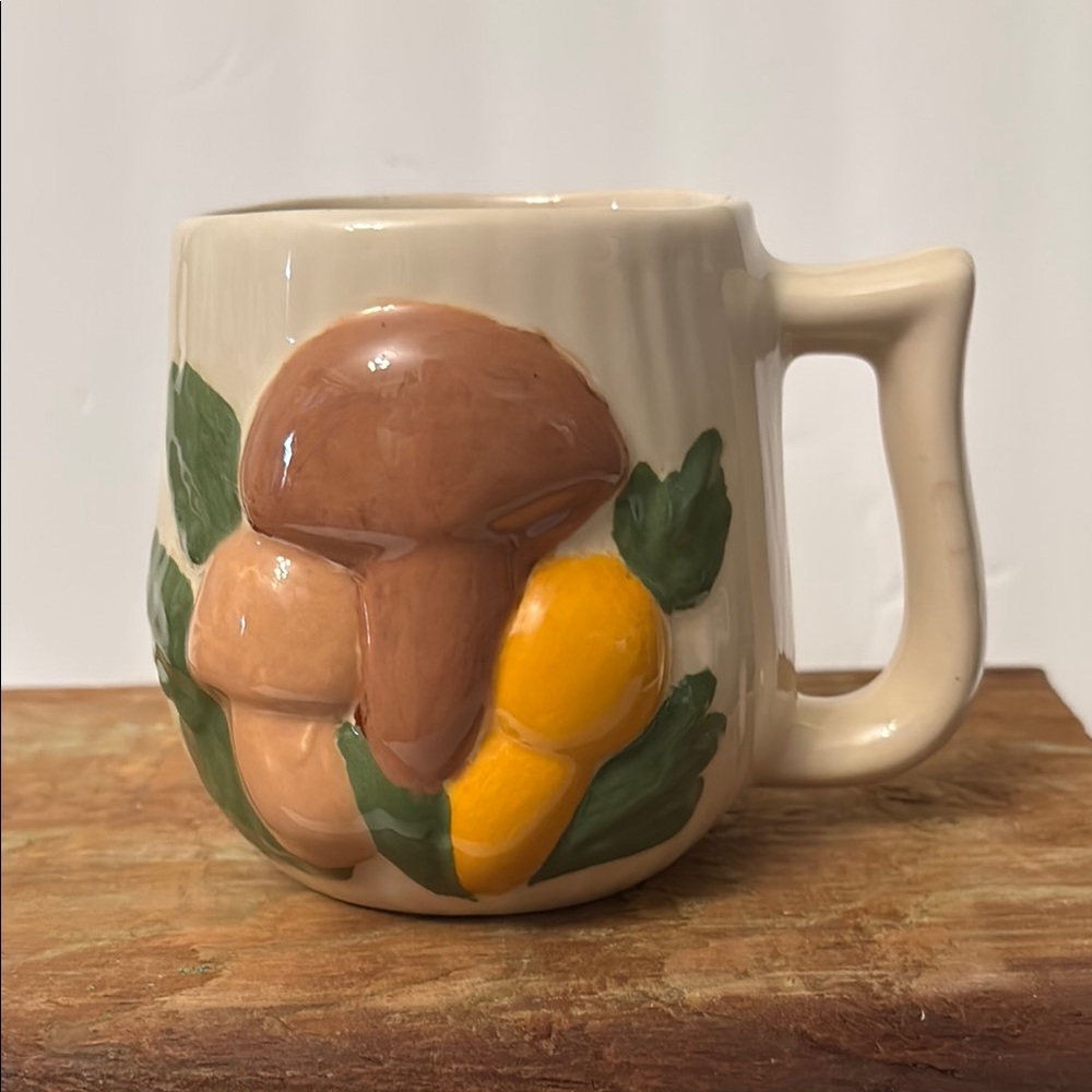 Arnels Handpainted Mushroom Mug Vintage 80’s